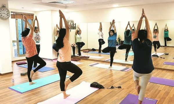 Ladies only yoga classes in jebel ali village
