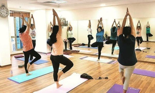 Ladies-only-yoga-classes-in-jebel-ali-village. Jpg